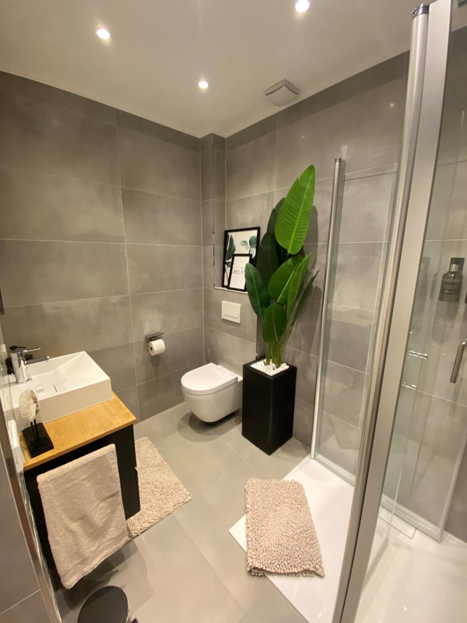 Ferienwohnung Domizil Am Delft II Emden Dış mekan fotoğraf